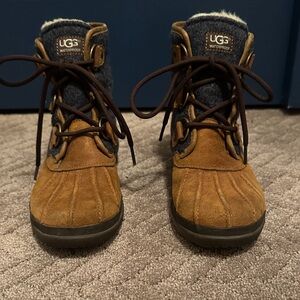 UGG Chestnut Suede Waterproof Lace-Up Winter Boots